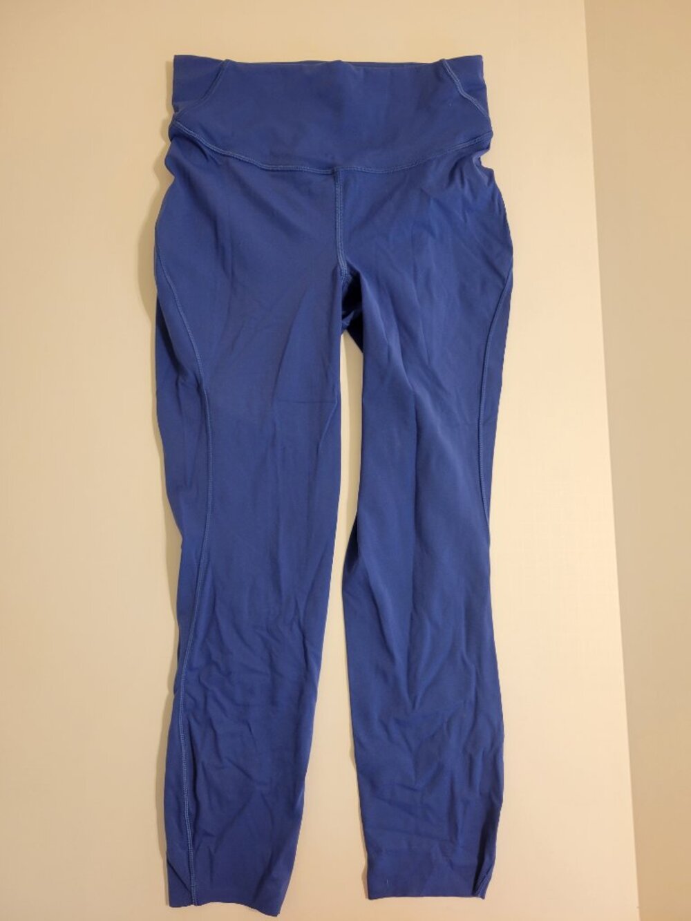 Lulu Wunder Train | Sz 6, 7/8 in| Blue | Like New